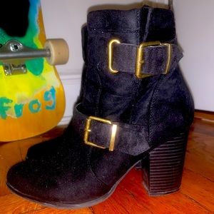 Fashion Nova Buckle Heeled Boots